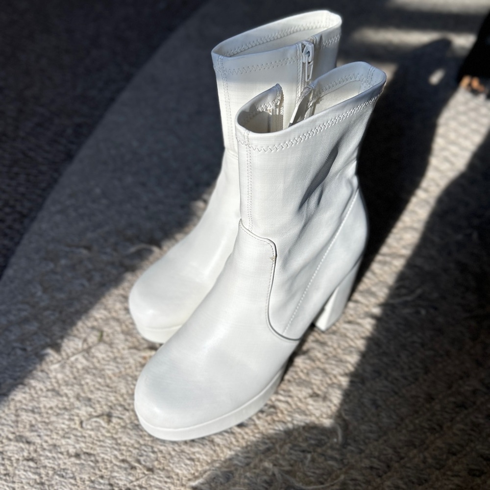 60/70s Style Platform Boots | White Platform Boots